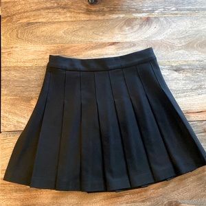 Aritzia Sunday Best Olive Mini Pleated Skirt